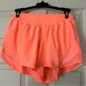 Lululemon Hotty Hots Low-Rise Lined 4" Shorts Sz 6 Long Sunset Orange